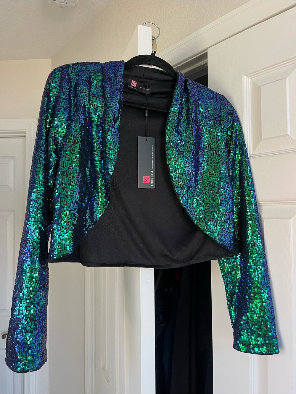 Sequin Cropped Bolero Blazer in Green/Blue